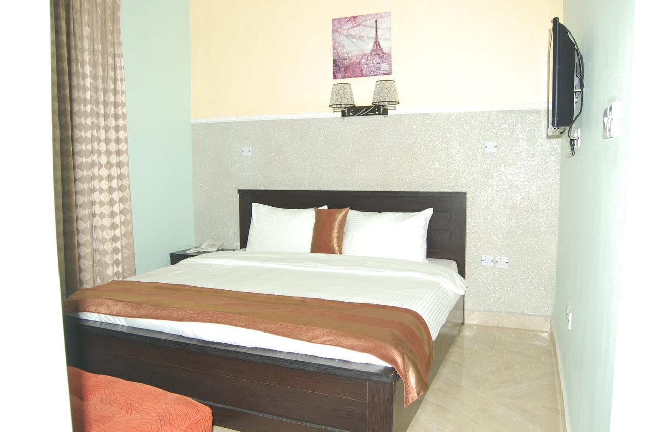 Grand Capital Hotel Akure Esterno foto