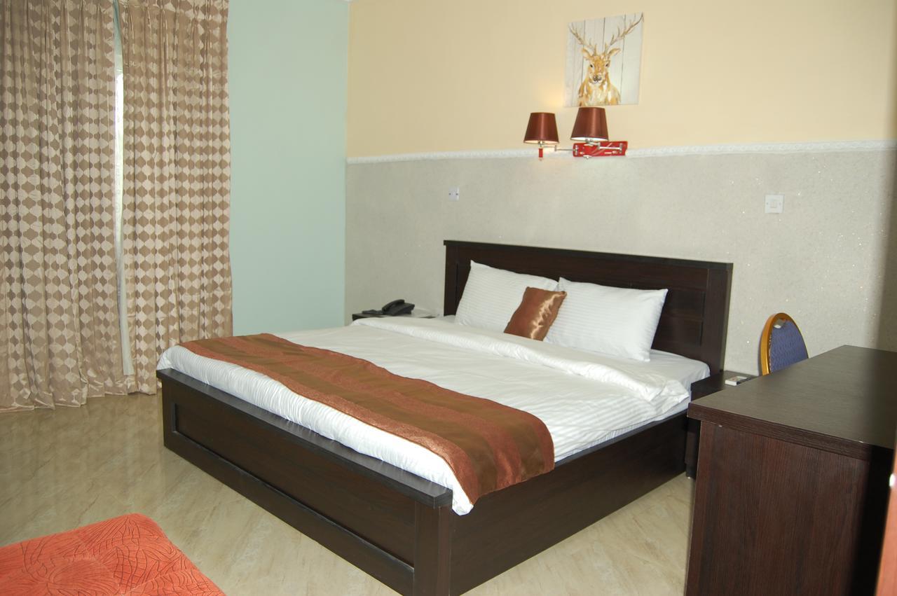 Grand Capital Hotel Akure Esterno foto
