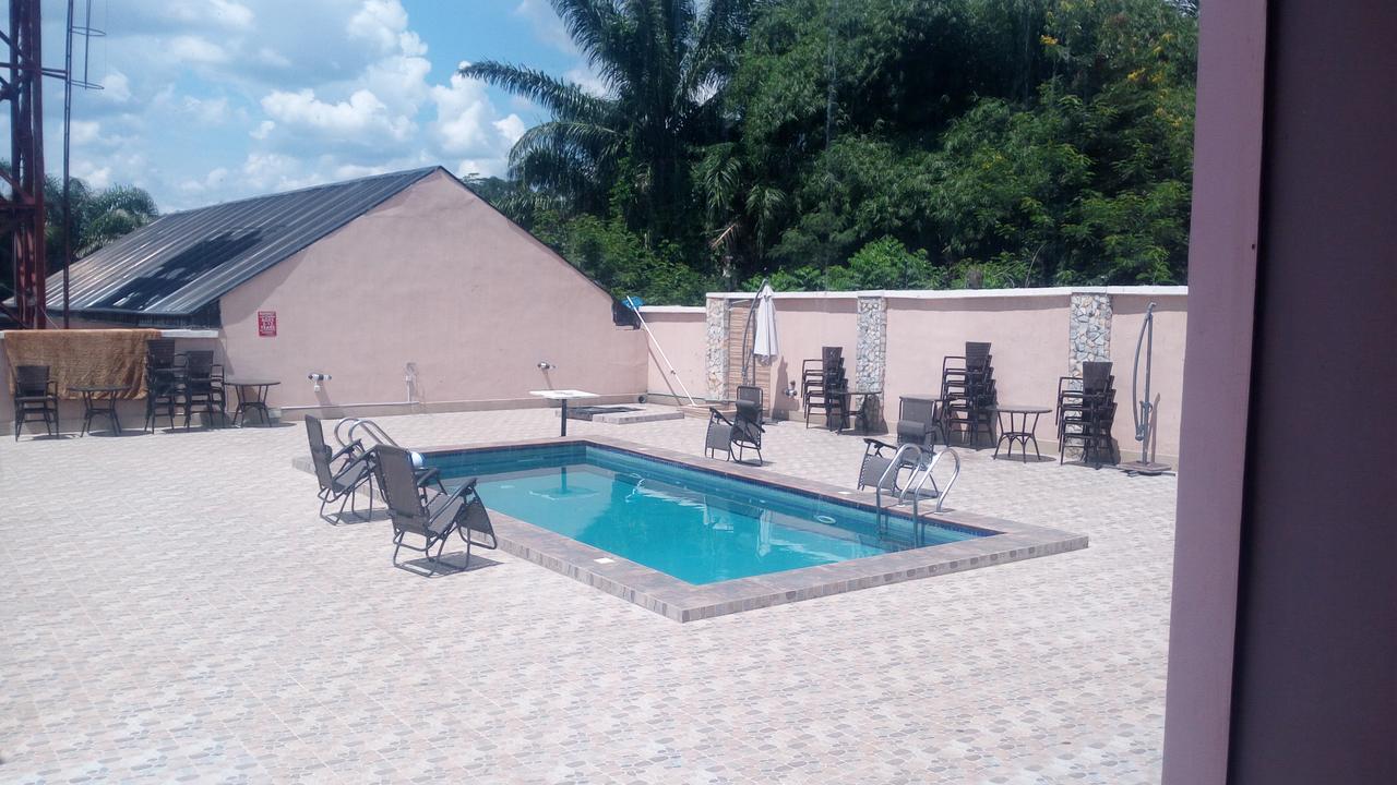 Grand Capital Hotel Akure Esterno foto