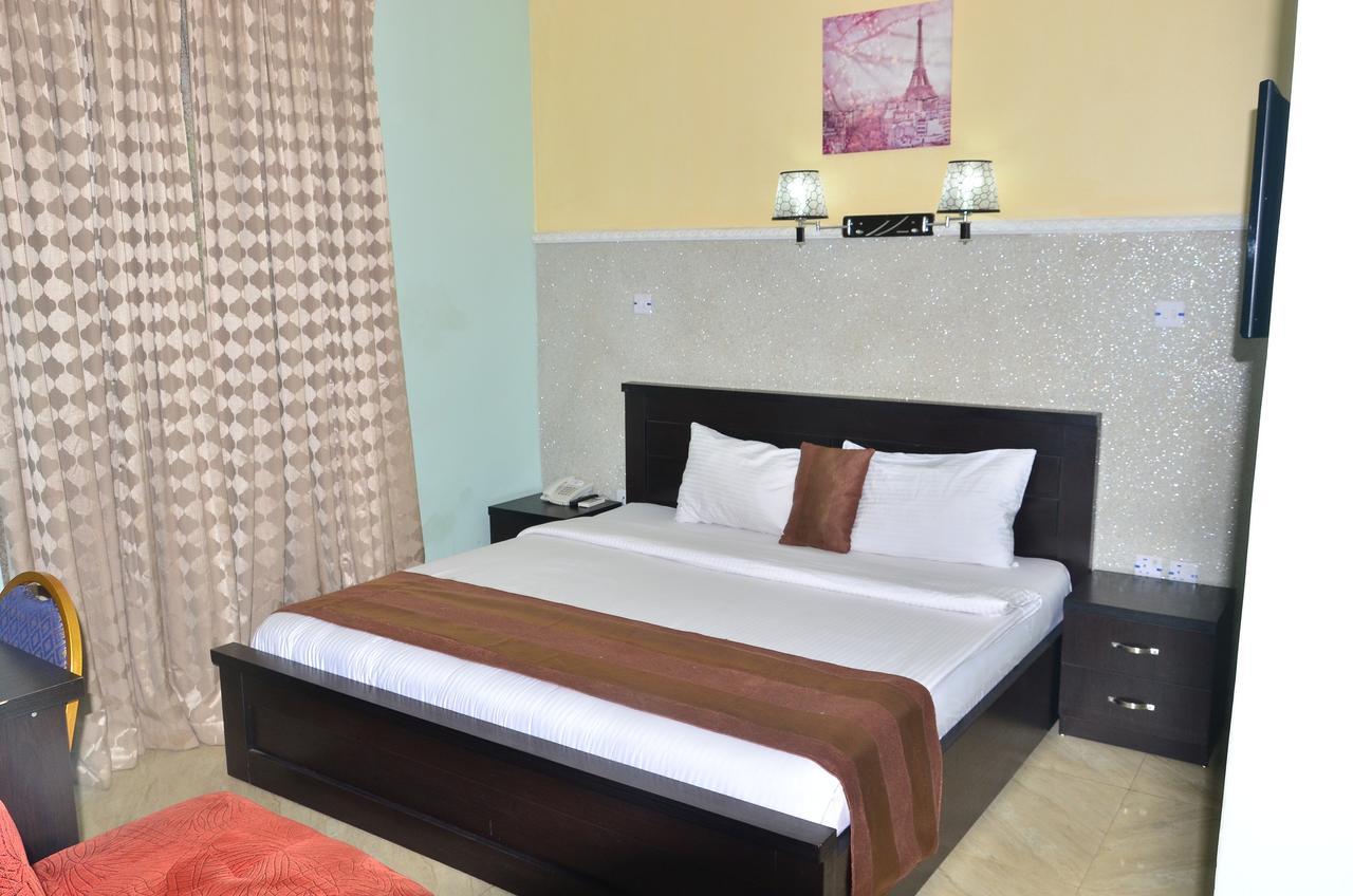 Grand Capital Hotel Akure Esterno foto